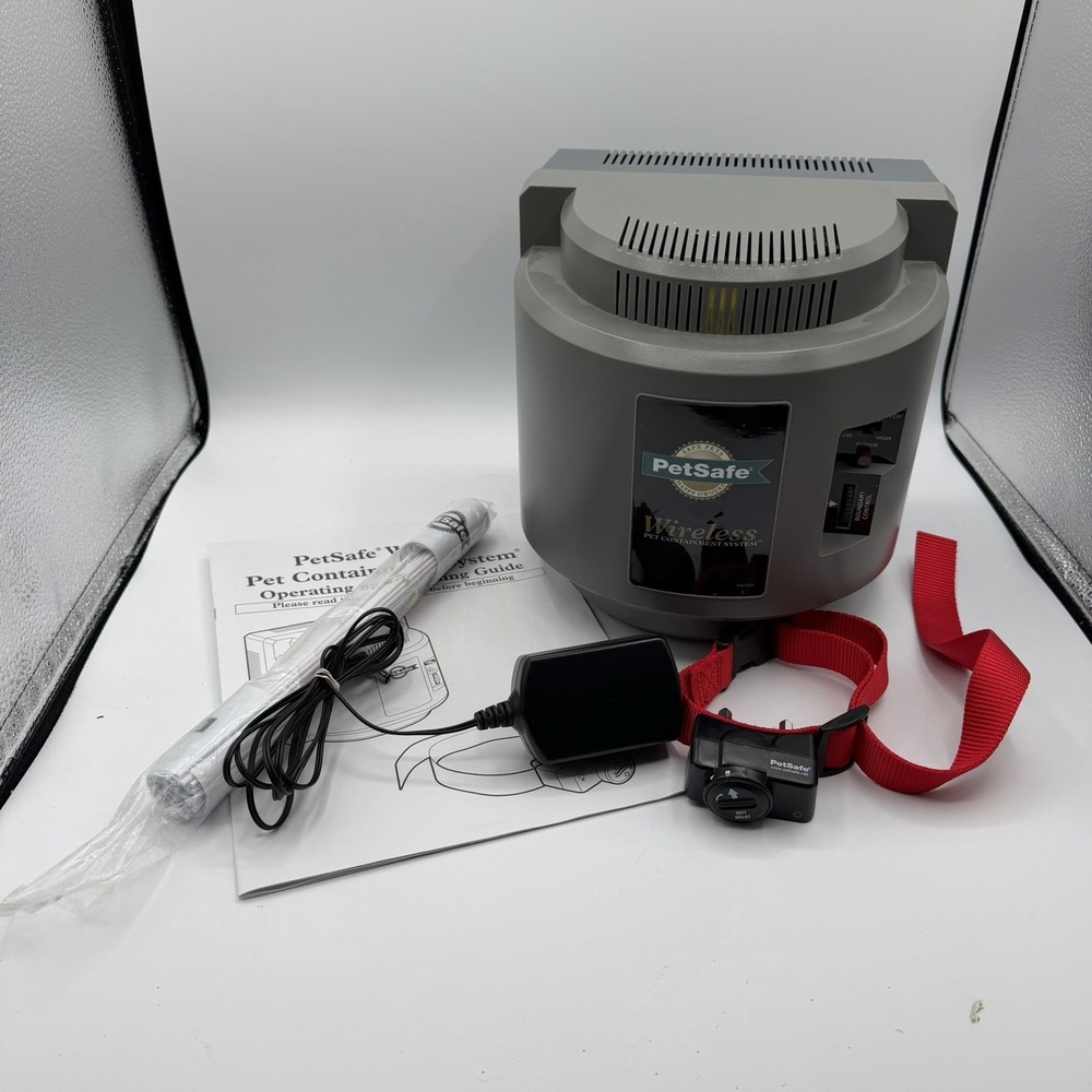 PetSafe Wireless Fence Pet Containment System IF-100 Bundle w/ Collar IF-275